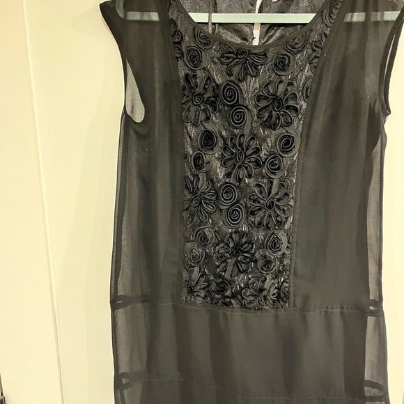 Beautiful black dress with slip - Picture 1 of 3